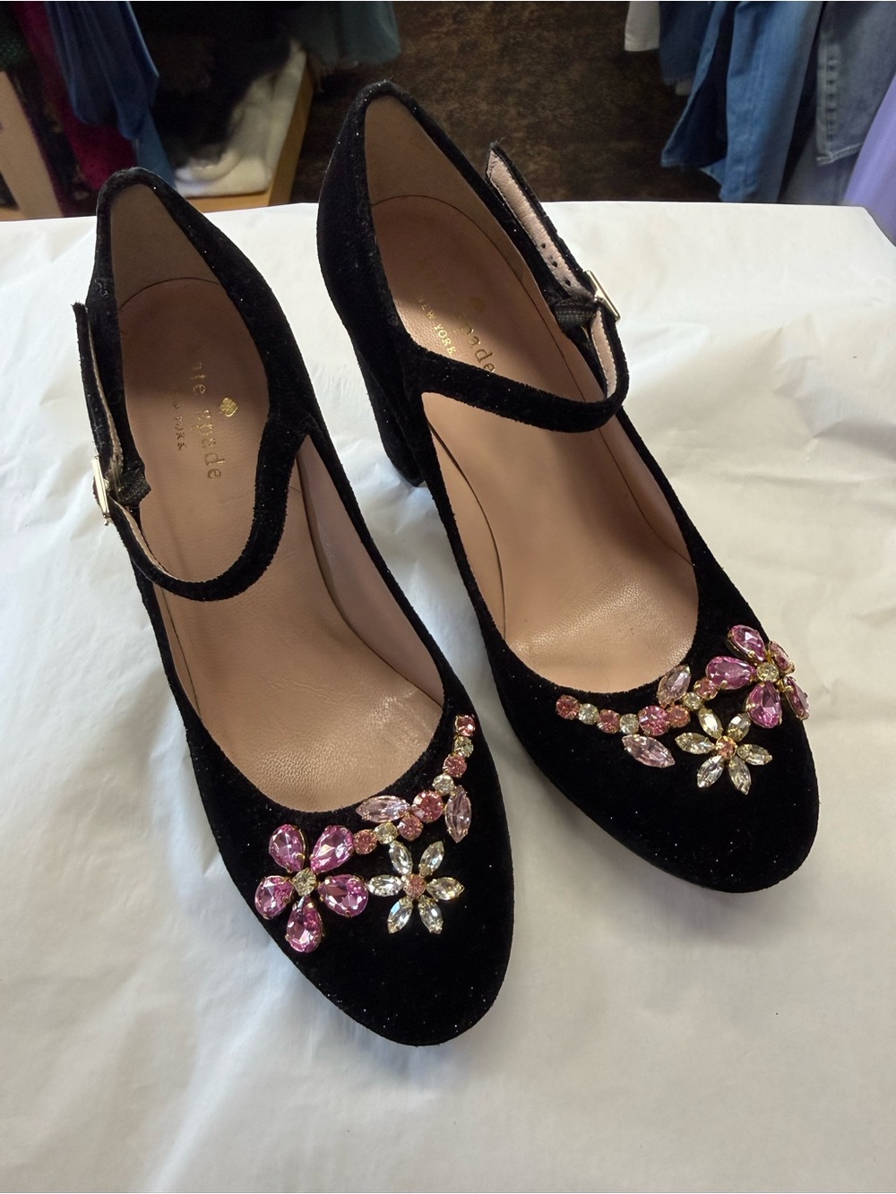 Kate Spade Ballina Black Velvet Crystal Mary Jane Pumps Heels 7.5 Italy